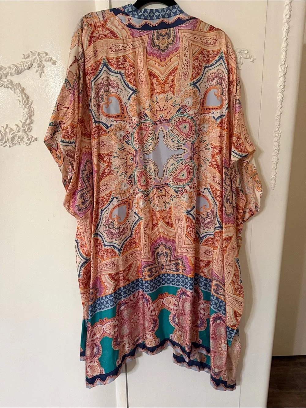 Chico's Paisley Print Lightweight Silk Wrap in Blue, Pink, Cream SZ L/XL